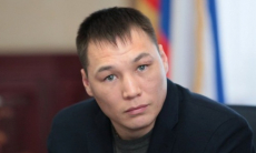 «Там воды нет, туалет на улице, и дети ходят туда». Сибирский Рокки рассказал о реальной России