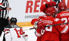 Канада с форвардом «Барыса» приблизилась к камбэку, но проиграла России на Кубке Первого канала