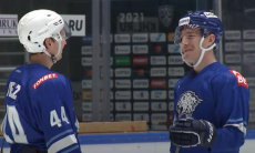 «В гости к главному казаху — Даррену Дицу». Появилось видео программы с участием капитана «Барыса»