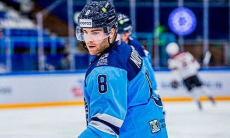 Конкурент «Барыса» за место в плей-офф КХЛ лишился основного защитника до конца «регулярки»