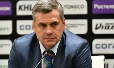 «Нам сегодня было тяжело». Дмитрий Квартальнов пожаловался на непростой матч с «Барысом» и открыл секрет победного периода