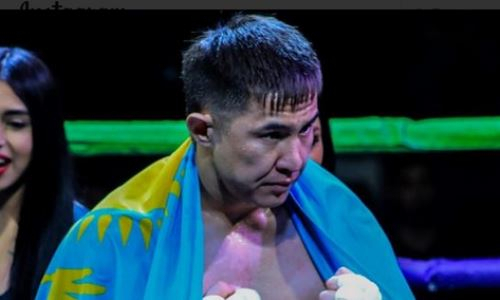 Казахстанский боксер объявил о возвращении на ринг спустя почти полтора года