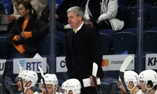 Покинувший «Сарыарку» главный тренер сенсационно одержал первую победу в КХЛ. Видео