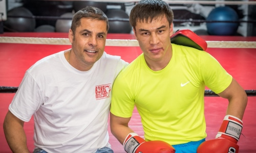 Батыр Джукембаев воссоединится со своим первым тренером в профи