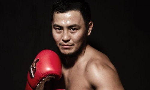 Нокаутировавший четырех соперников за месяц казахстанский боксер заинтриговал заявлением