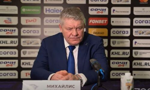 «Мы бы могли сравнять счет». Юрий Михайлис назвал решающий момент в матче «Барыса» с поражением от «Трактора»