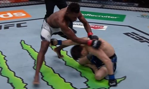 Видео боя с избиением и нокаутом Жалгаса Жумагулова в UFC