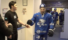 Появилось видео игры КХЛ «Барыс» — «Динамо» Рига в проекте «Вокруг матча»