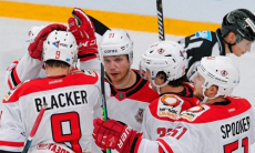 Один из главных соперников «Барыса» за плей-офф КХЛ лишился сразу 13 игроков перед матчем с «Авангардом»