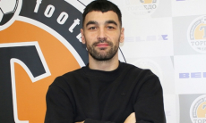 Игравший в КПЛ иностранный футболист официально подписал контракт с европейским клубом
