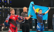 Казахстанские бойцы провели поединки второго дня чемпионата мира по ММА. Известны результаты