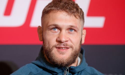 Уроженец Казахстана прокомментировал предстоящий бой с экс-чемпионом UFC