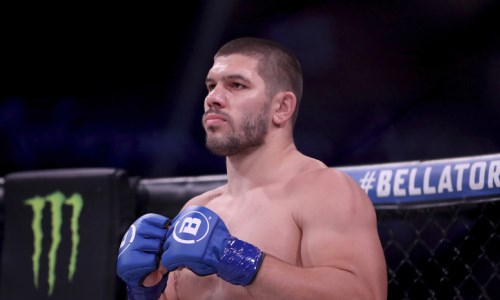 Бой ученика Федора Емельяненко за титул чемпиона Bellator обернулся сенсацией. Видео