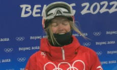 Олимпийская чемпионка и конкурентка Галышевой жестким падением с криками завершила выступление на играх в Пекине. Видео