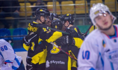 Листки хоккейного календаря. Неделя №20. 7-13 февраля. Саботаж от «Алматы» и бездонный «Иртыш»