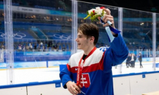 «Вот что такое прирожденные стрелки». Хоккеист «Барыса» рассказал о главной звезде Олимпиады в Пекине