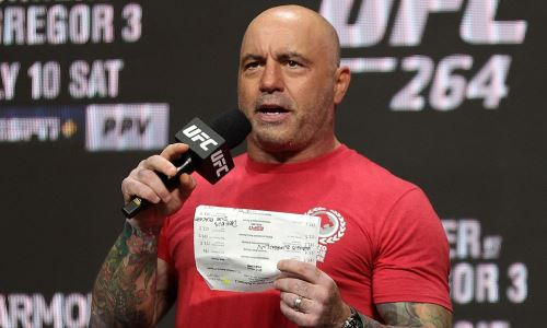 UFC отстранил известного комментатора от турнира с участием Сергея Морозова