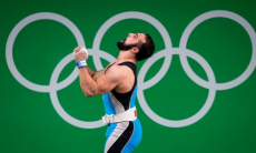 «Под флагом Казахстана он преобразился». В России разоблачили олимпийского чемпиона после жесткого наказания