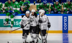 Соперник «Барыса» по Востоку КХЛ обыграл «Салават Юлаев» в матче плей-офф и вышел вперед в серии. Видео