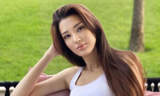 Сабина Алтынбекова порадовала подписчиков своей женственной красотой. Фото