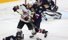 «Каким же бесстрашием и мужеством надо обладать». Хоккеист сборной Казахстана поразил российские СМИ