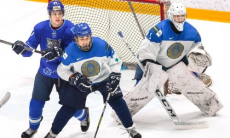 Юниорская сборная Казахстана сыграла против «Снежных Барсов» перед ЧМ-2022