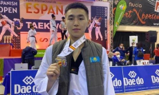 Казахстанский таеквондист победил олимпийских призеров и выиграл медаль