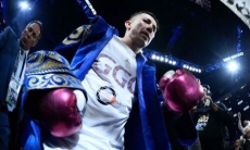 Головкин перед боем с «суперчемпионом» провел разговор с рефери поединка. Фото