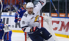 «Металлург» не включил хоккеиста сборной Казахстана на второй матч финала плей-офф КХЛ