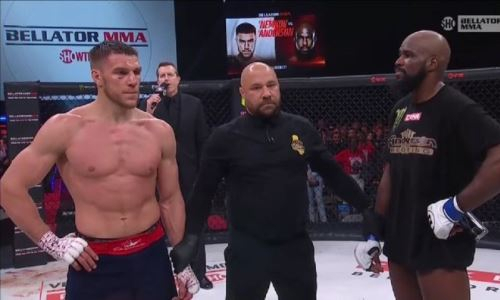 Неожиданным исходом завершился бой чемпиона Bellator из России