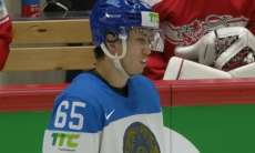 Казахстан выдал кошмарный старт на ЧМ-2022 по хоккею. Видео