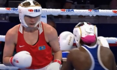 Видео полного боя казахстанской чемпионки мира с судейским беспределом на ЧМ-2022 по боксу