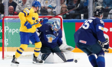 Действующий чемпион мира впервые потерял очки на ЧМ-2022 по хоккею