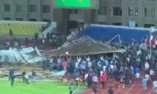 На трибуны обрушилась крыша. Появилось шокирующее видео из Шымкента во время матч КПЛ