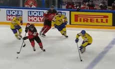 Невероятным камбэком закончился матч действующего чемпиона мира на ЧМ-2022 по хоккею