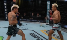 Видео полного боя казаха с 37 победами против американца в UFC