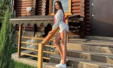 «Спасибо за мои длинные ножки». Казахстанская волейболистка назвала главного «творца» её красоты. Фото