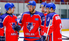 «Арлан» переиграл «Снежных Барсов» в товарищеском матче