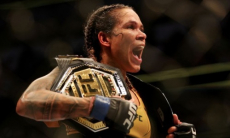 «Я иду за тобой». Чемпионка UFC Аманда Нуньес получила угрозу из Казахстана