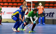 Казахстанские хоккеистки в помещении стартовали с разгрома на Кубке Азии