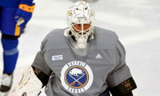 Голкипер из системы клуба НХЛ продолжит карьеру в Казахстане