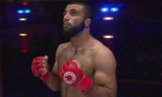 Победой 20-летнего казахстанца начался турнир Octagon 34 в Алматы