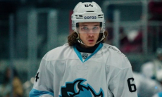 Клуб КХЛ подписал сразу трех форвардов за пять дней до матча с «Барысом»