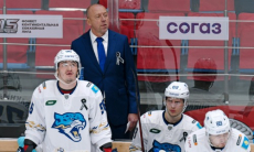 «Достаточно неожиданно». «Барыс» удивил заслуженного тренера России на старте сезона КХЛ