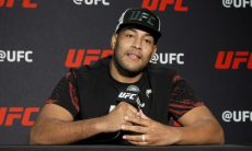 Боец UFC сразу после победы побежал на бой Головкин — «Канело»
