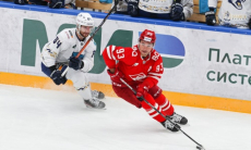 «Кинжальный выпад. Он умеет такое». Назван скрытый герой победы «Барыса» над «Спартаком»