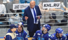 «Что-то разошелся не на шутку». В России дали прогноз на матч «Барыса» с «Нефтехимиком»