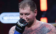 Александр Емельяненко после поражения нокаутом «развел» свою жену на деньги. Видео