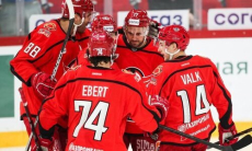 Лидеру конференции КХЛ с хоккеистами сборной Казахстана предрекли проблемы