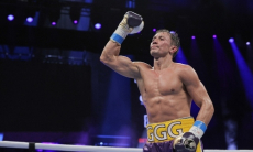 48-летний экс-чемпион мира хочет боя с Головкиным